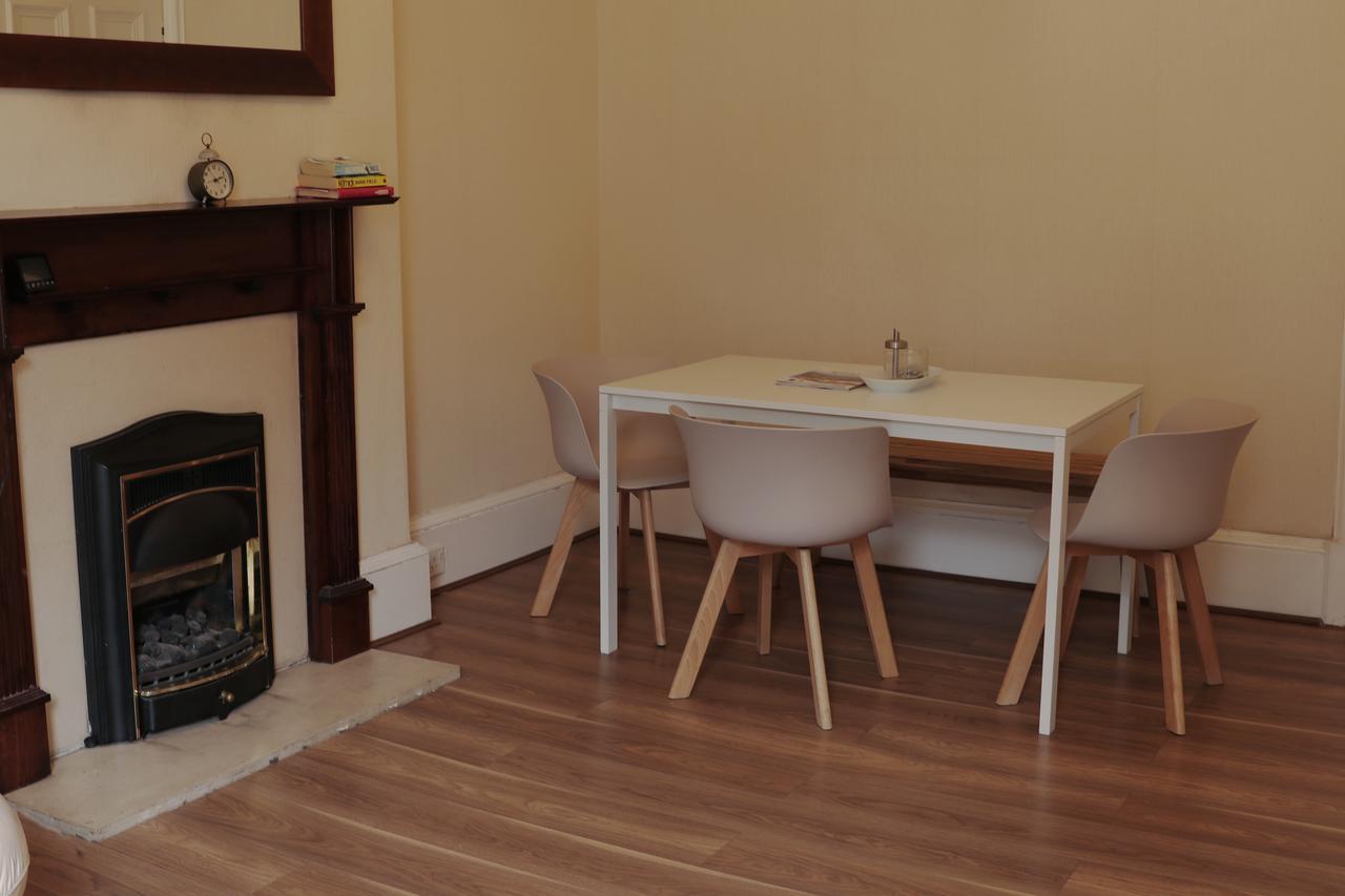 Cosy Bright Flat Centre Apartment Edinburgh